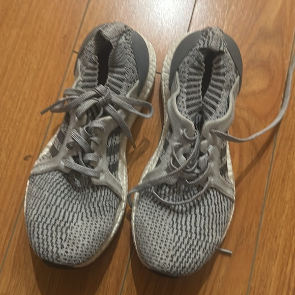 Ultra Boost - Picture 2 of 2